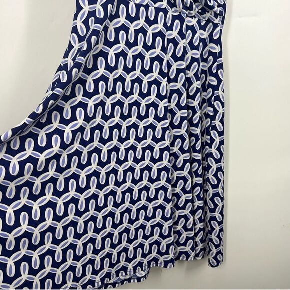 LEOTA Women's Geometric Printed Short Sleeve Faux Wrap Dress sz M - Picture 6 of 6
